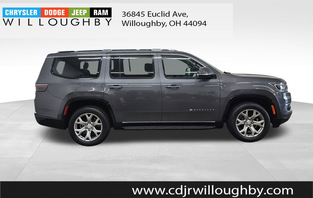 Used 2022 Jeep Wagoneer Series II AWD/4WD image 4