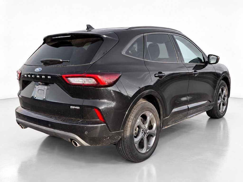 Used 2023 Ford Escape ST-Line w/ Tech Pack #1 AWD/4WD image 7