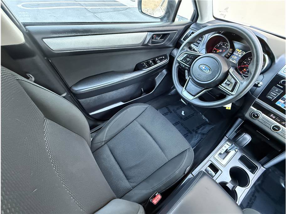 Used 2018 Subaru Outback 2.5i image 9