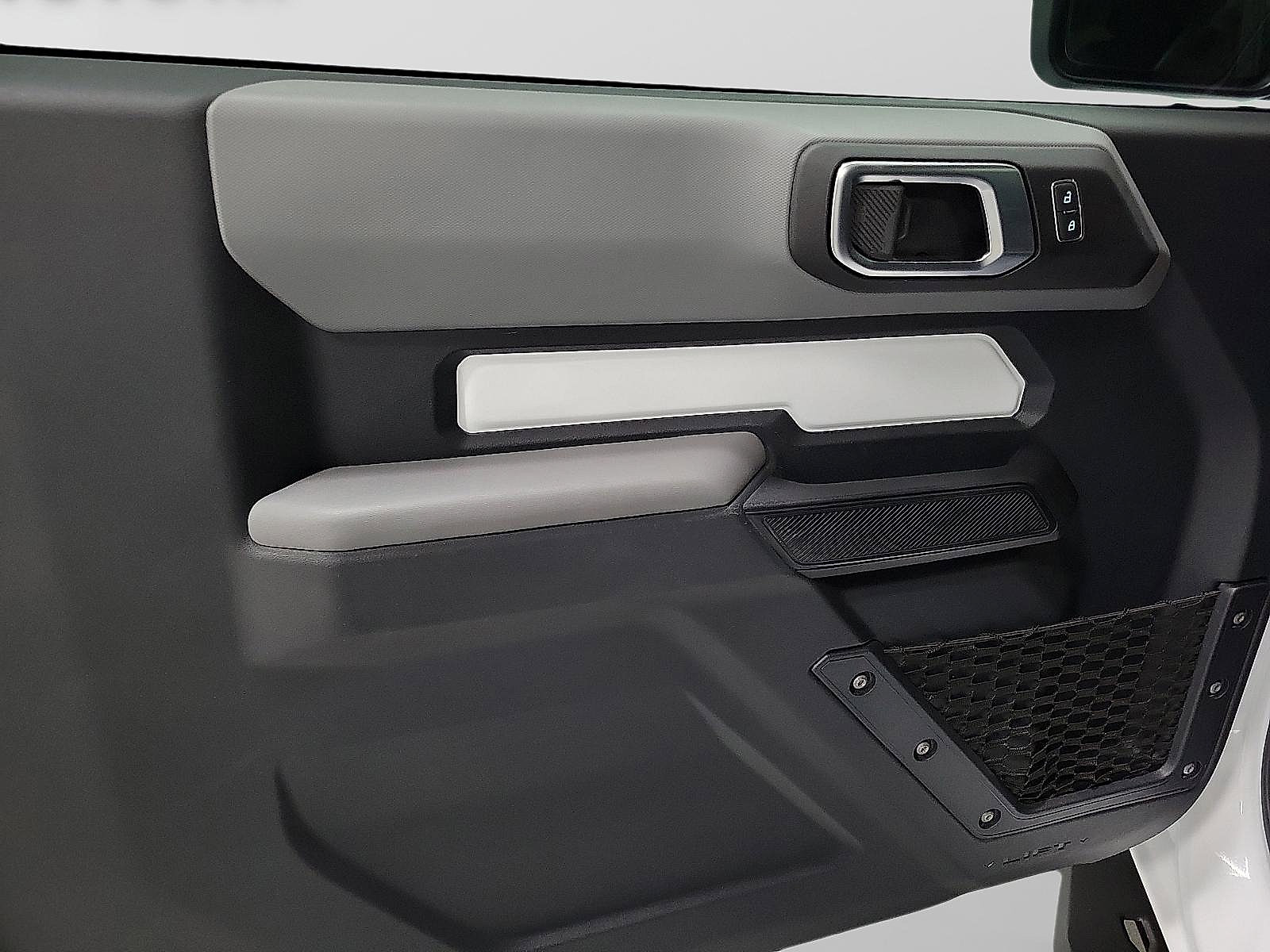 Used 2022 Ford Bronco Big Bend image 11