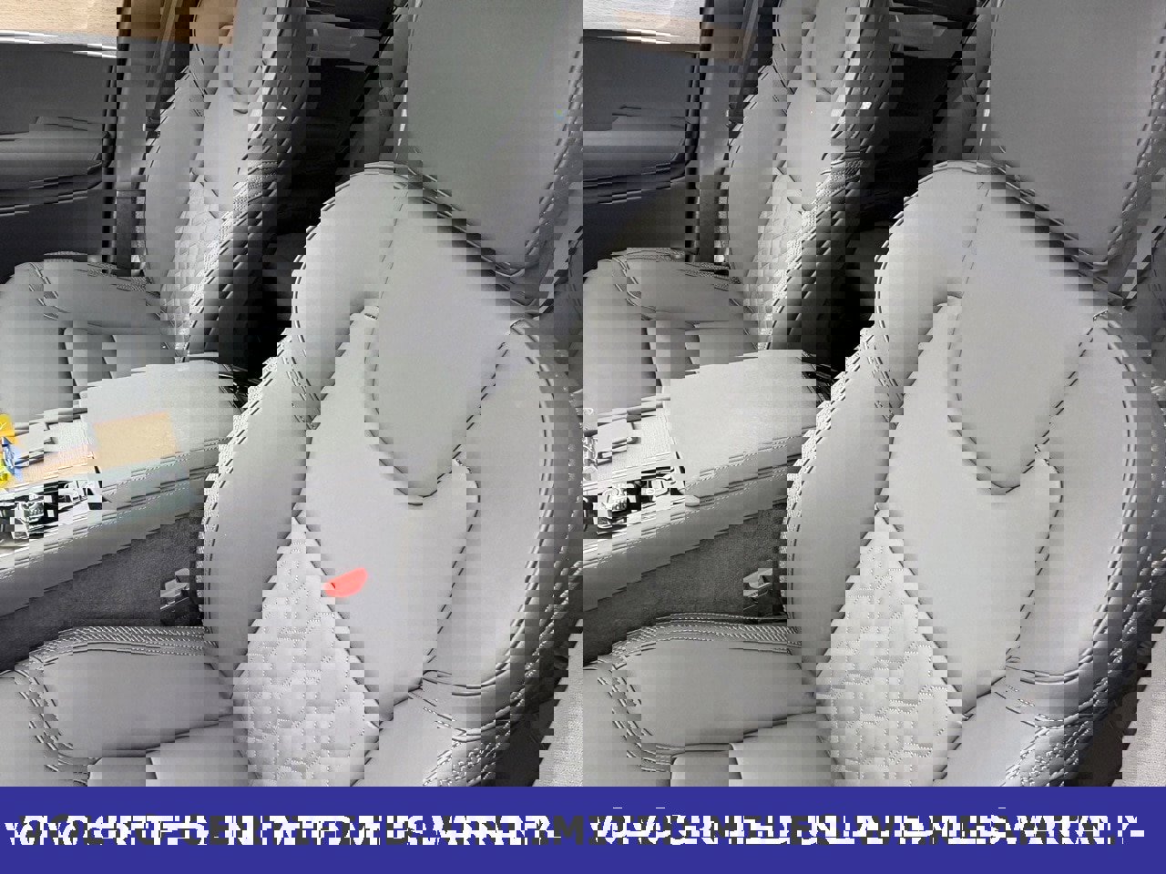 Certified 2025 Volvo XC90 B6 Plus image 22