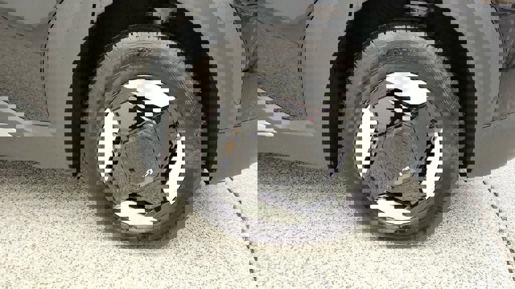 Used 2026 Kia EV9 Wind image 9