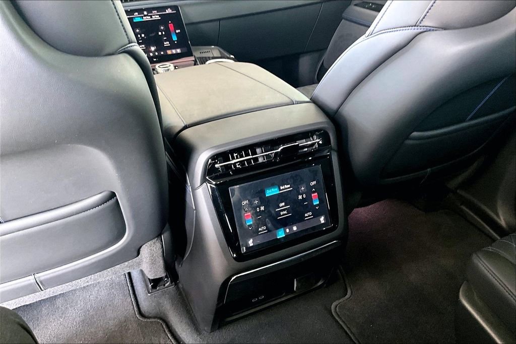 Used 2026 Cadillac Escalade IQ Sport 1 AWD/4WD image 13