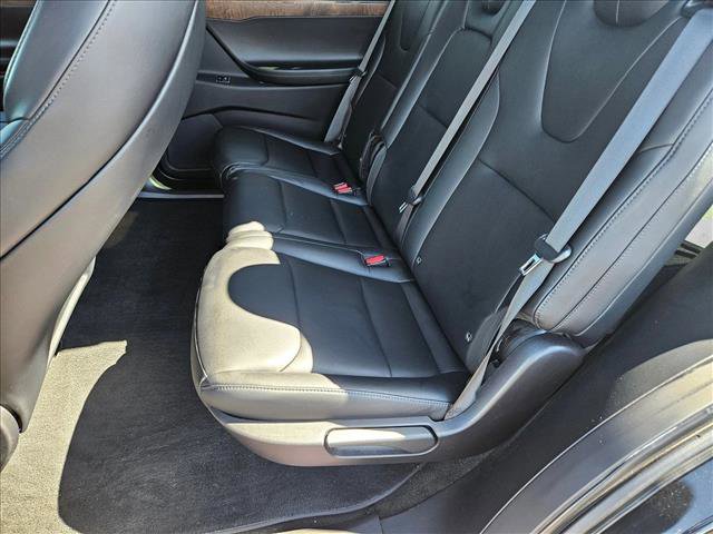Used 2020 Tesla Model X Long Range image 19