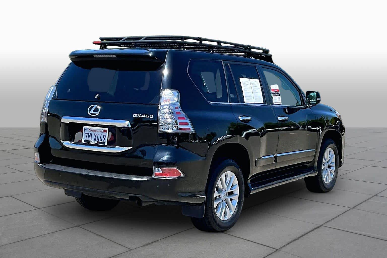 Used 2015 Lexus GX 460 w/ Premium Package AWD/4WD image 12