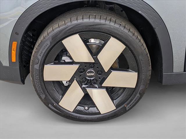 New 2025 MINI Cooper Countryman S w/ Comfort Package Max image 10