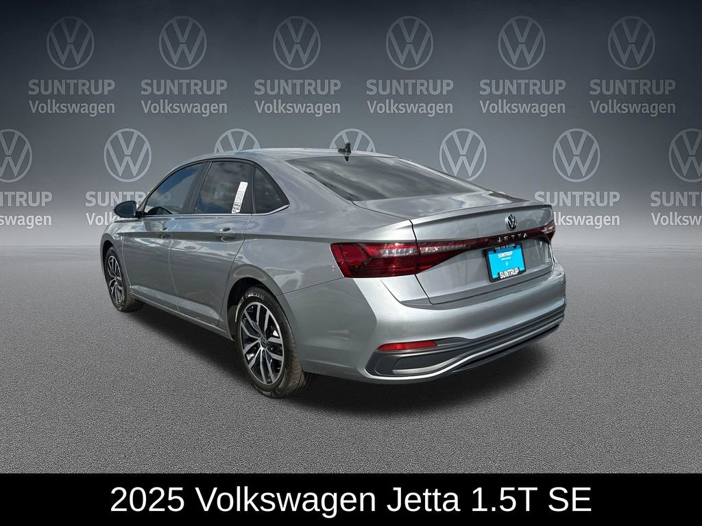 Used 2025 Volkswagen Jetta SE w/ Sunroof Package FWD image 3