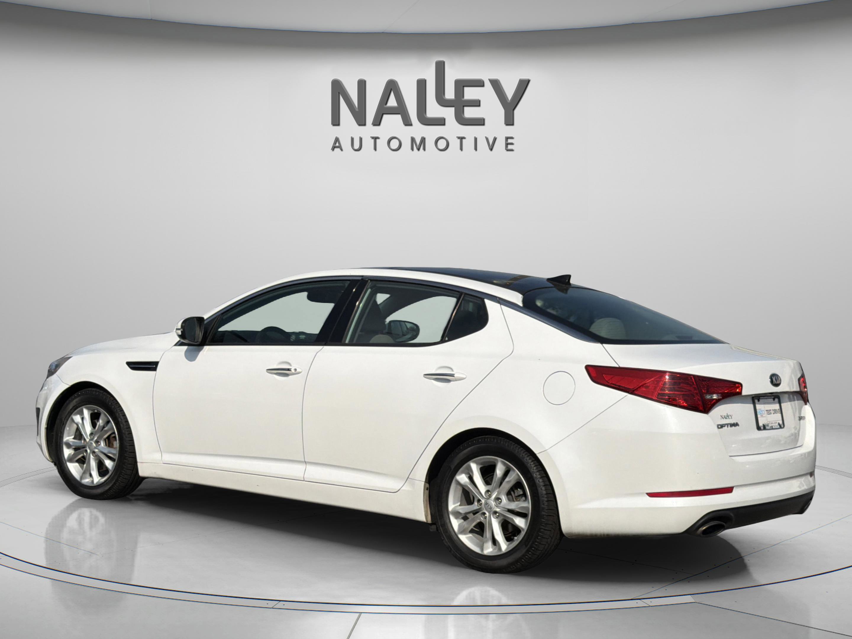 Used 2013 Kia Optima EX w/ Premium Pkg image 3