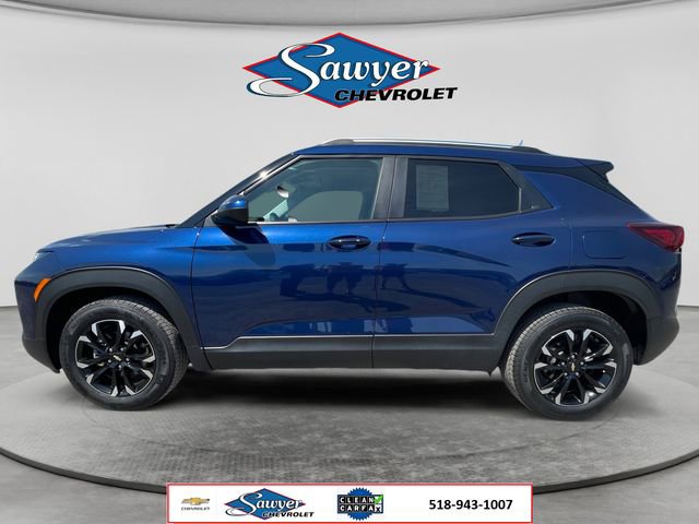 Used 2023 Chevrolet TrailBlazer LT FWD image 2