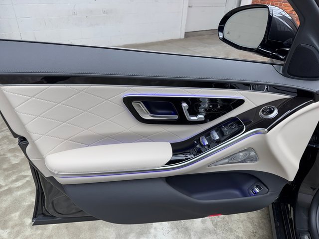 New 2026 Mercedes-Benz S 580 4MATIC Sedan image 10