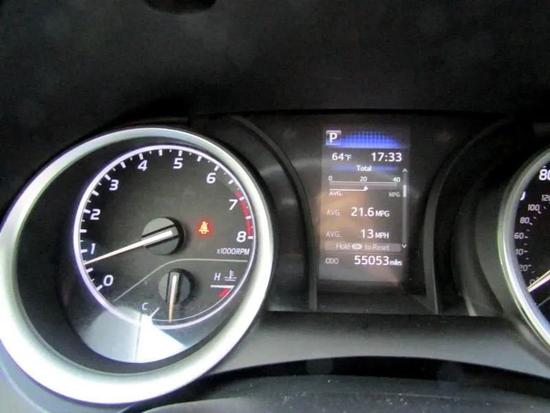 Used 2022 Toyota Camry LE image 22