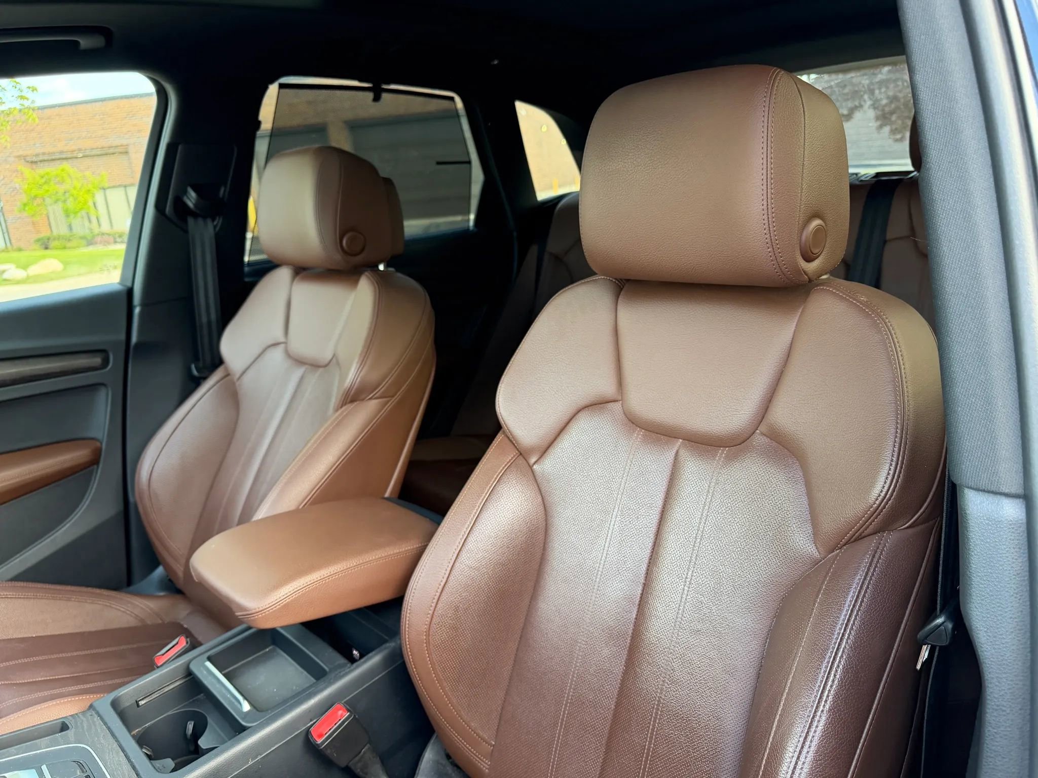 Used 2018 Audi Q5 Prestige w/ Prestige Package AWD/4WD image 3
