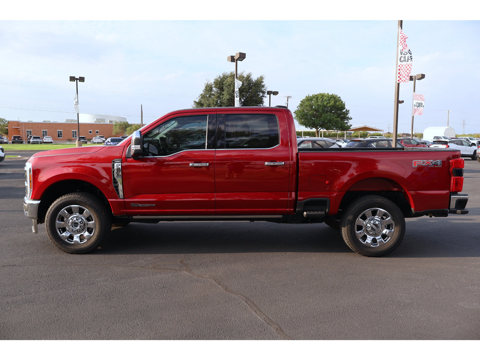 Used 2025 Ford F250 Lariat w/ Lariat Ultimate Package AWD/4WD image 2
