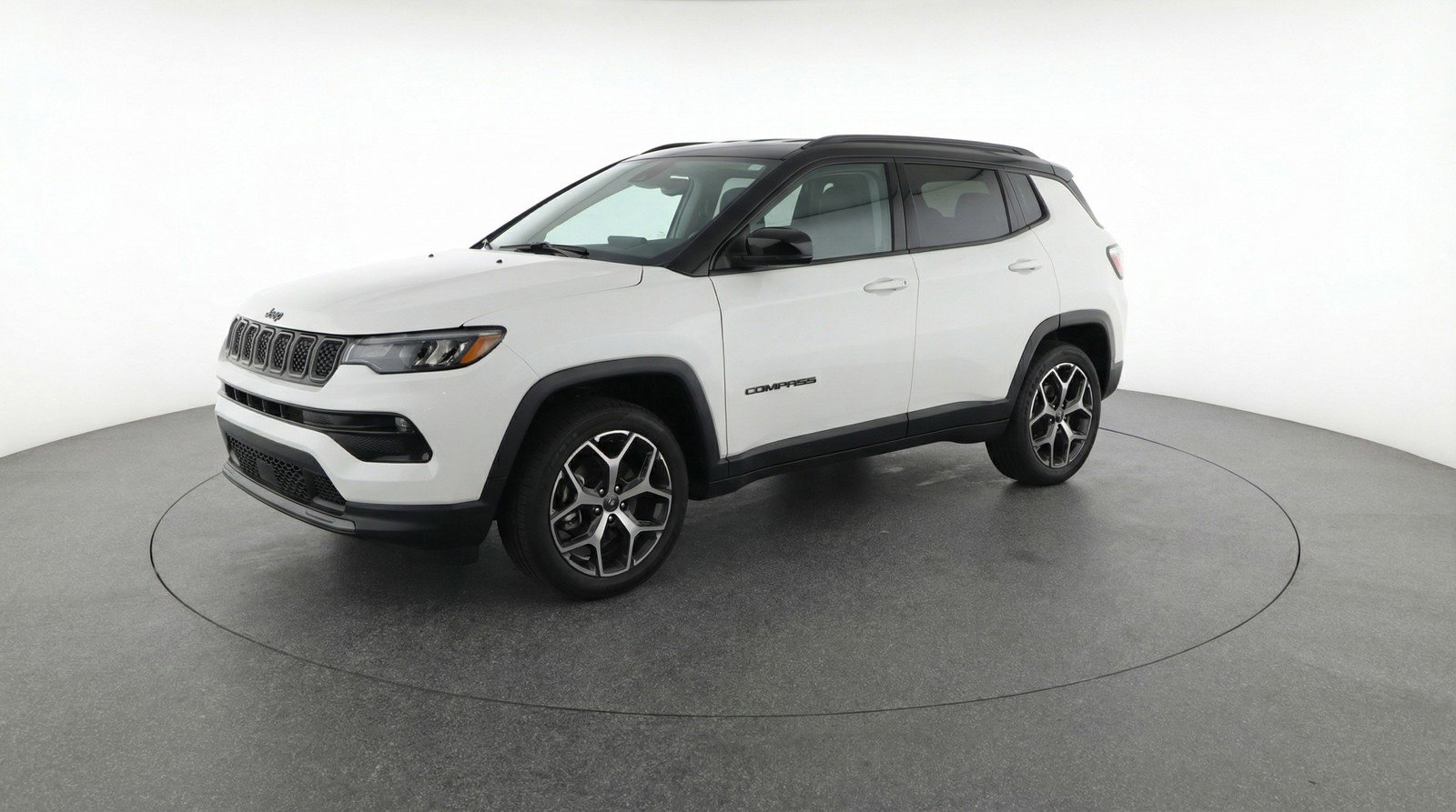 Used 2025 Jeep Compass Limited image 3