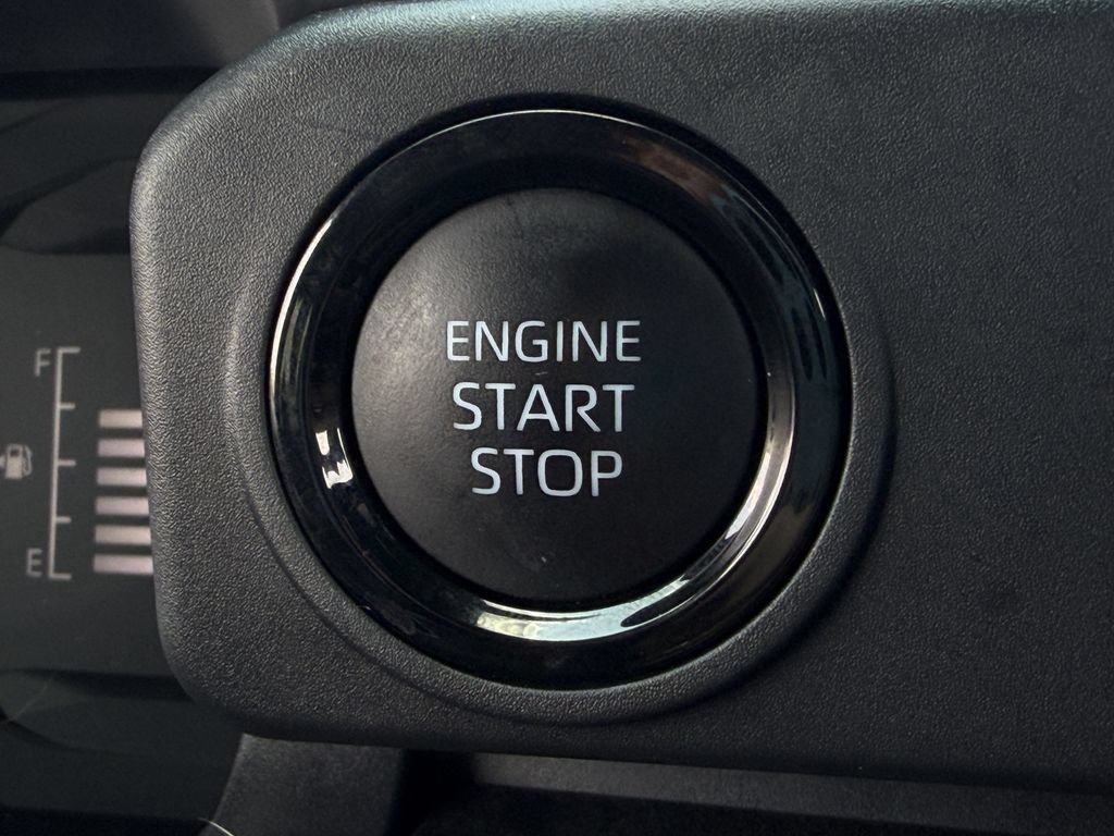 Used 2024 Toyota Tacoma SR AWD/4WD image 21