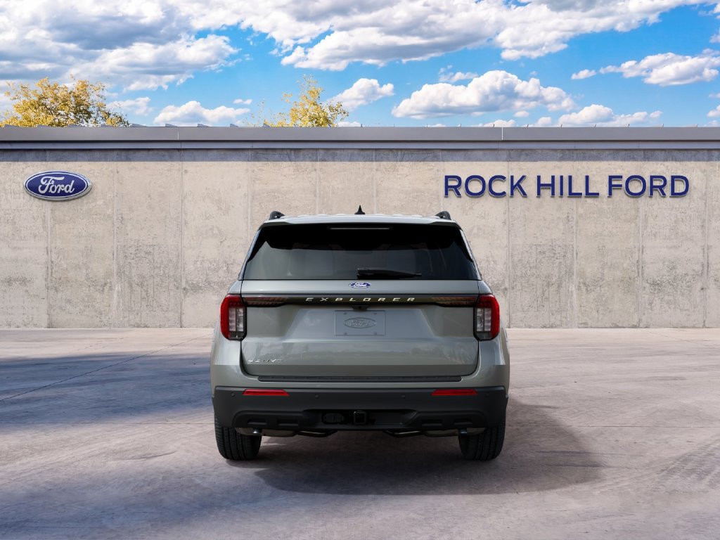 New 2027 Ford Explorer Active RWD image 5