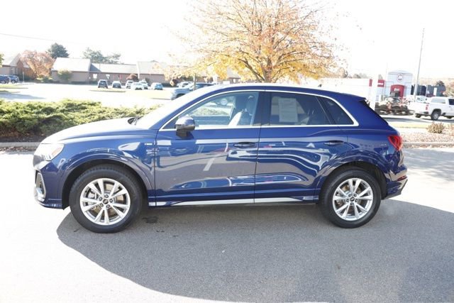 Used 2025 Audi Q3 2.0T Premium image 8