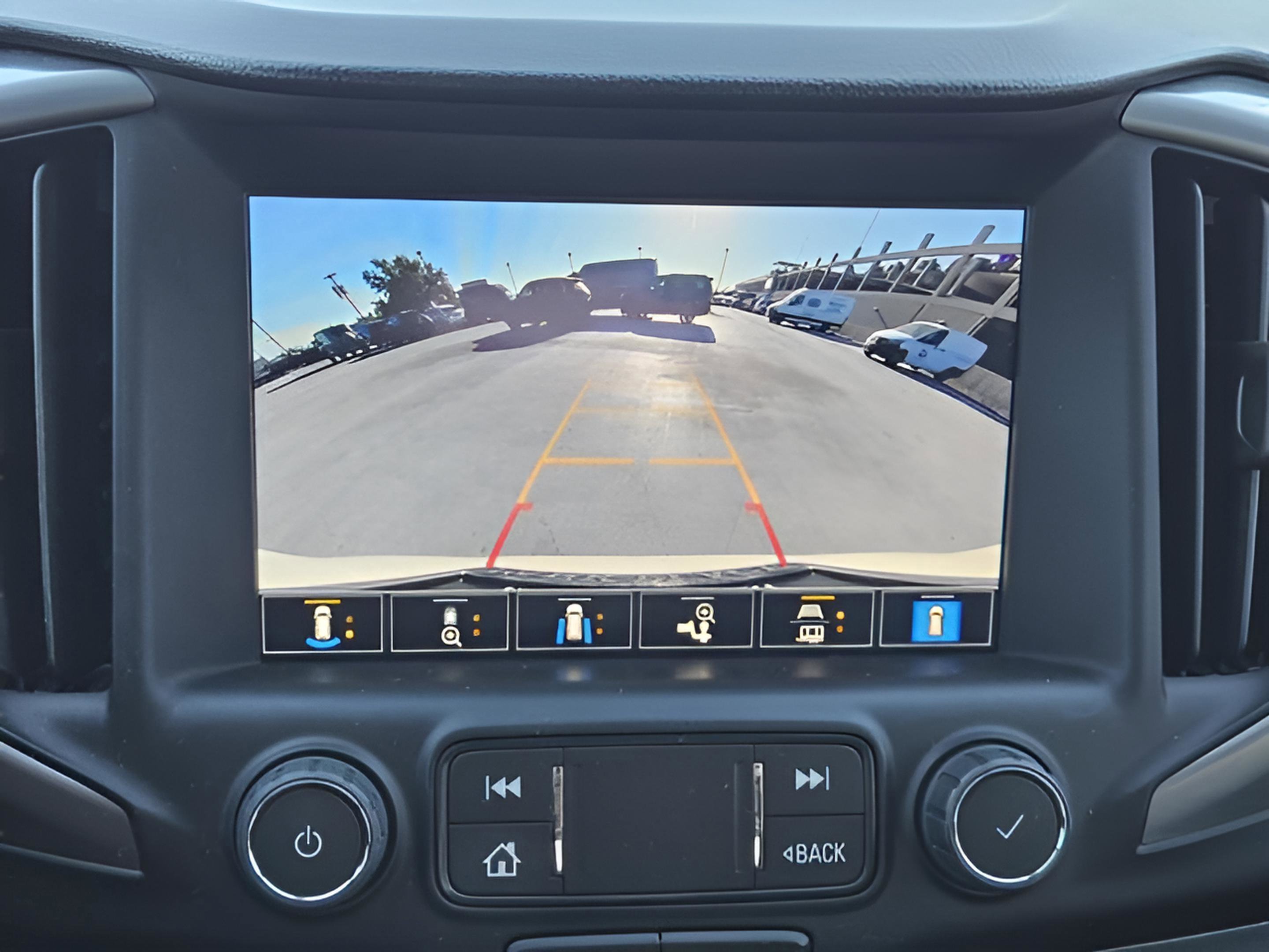 Used 2022 GMC Terrain AT4 w/ Infotainment Package II image 16