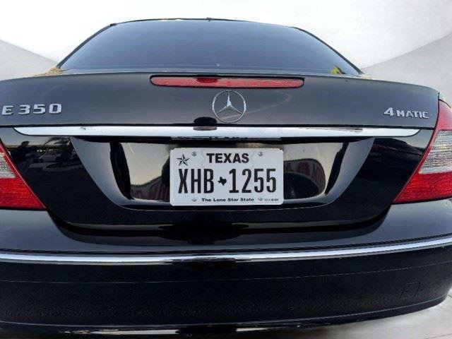 Used 2008 Mercedes-Benz E 350 4MATIC Sedan image 15