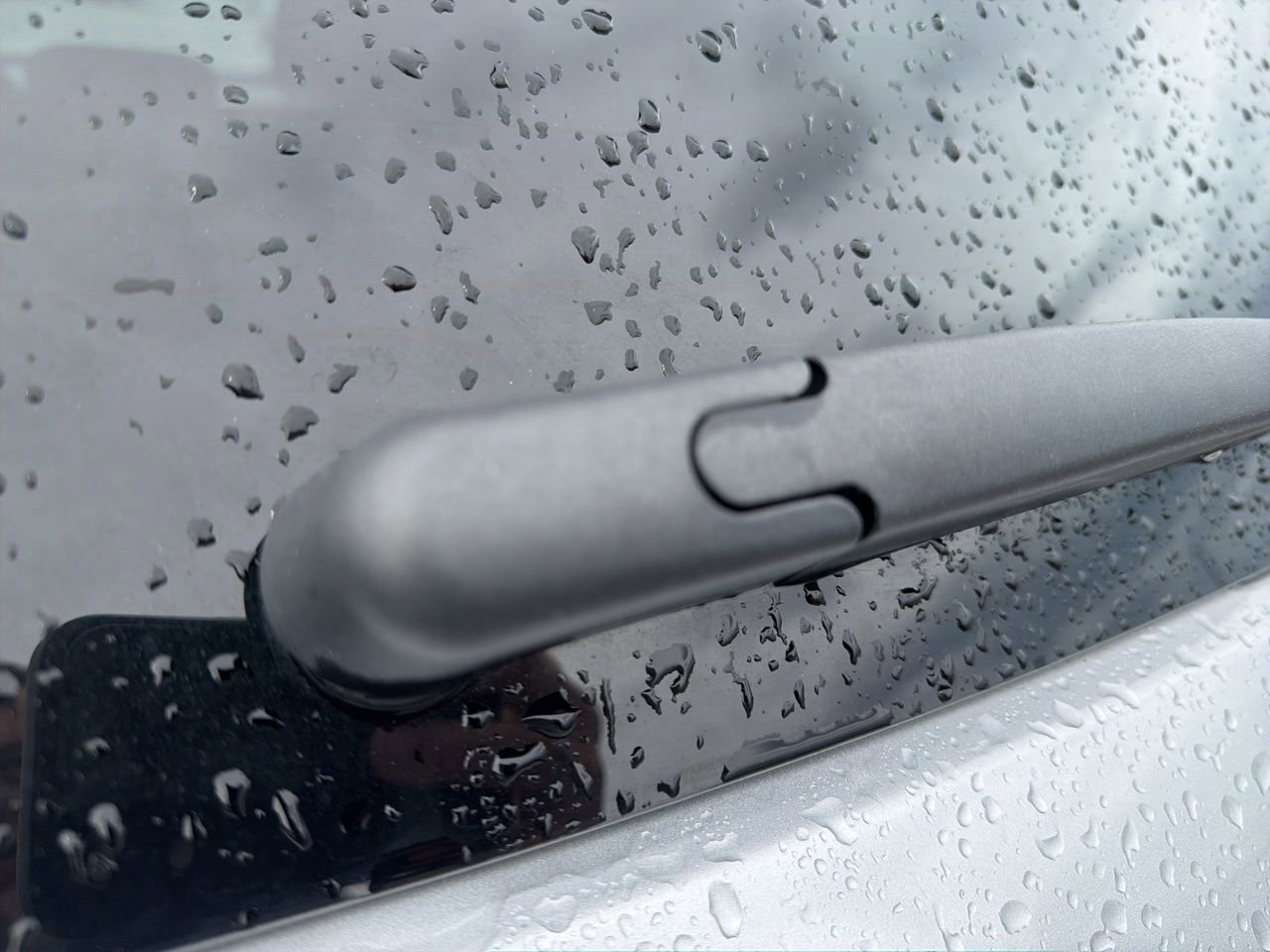 Used 2018 Ford Explorer XLT image 23