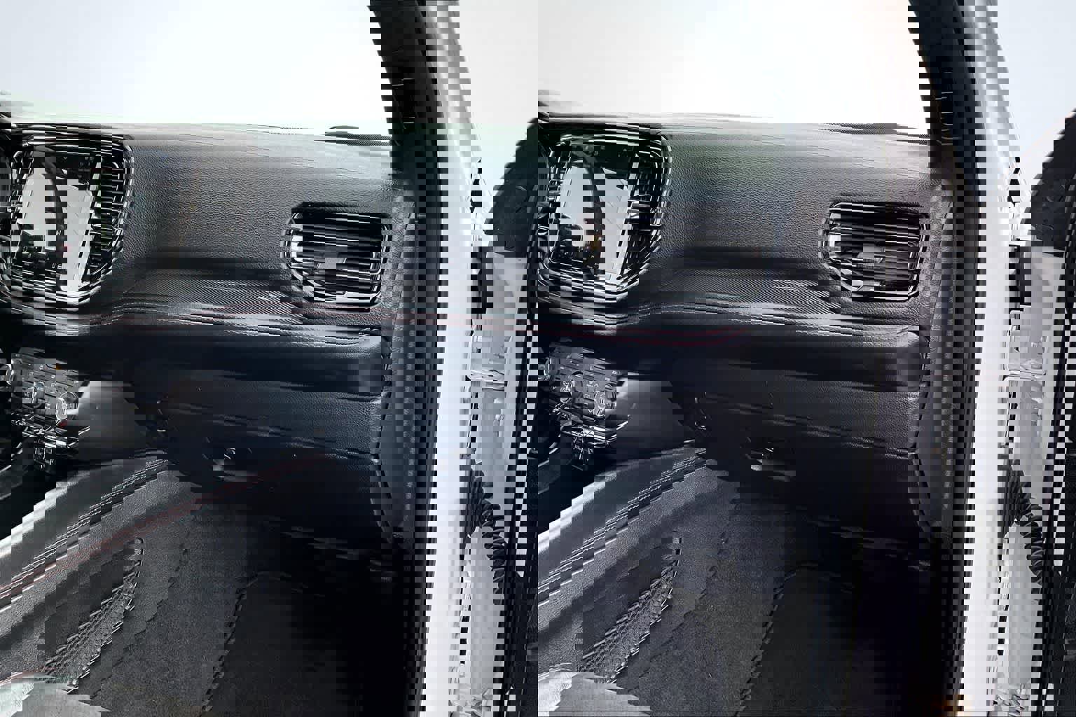 Used 2022 Dodge Durango R/T image 24