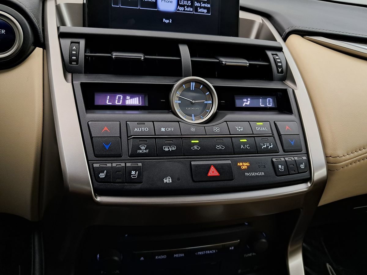 Used 2016 Lexus NX 300h AWD w/ Luxury Package image 27