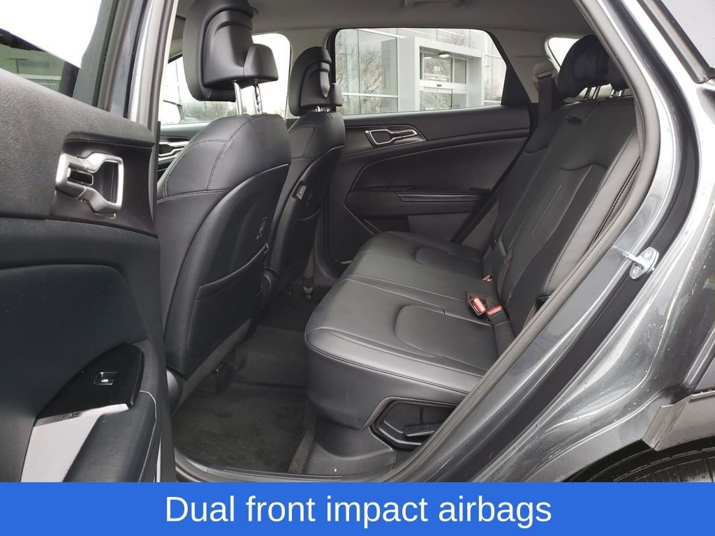 Used 2023 Kia Sportage EX image 28