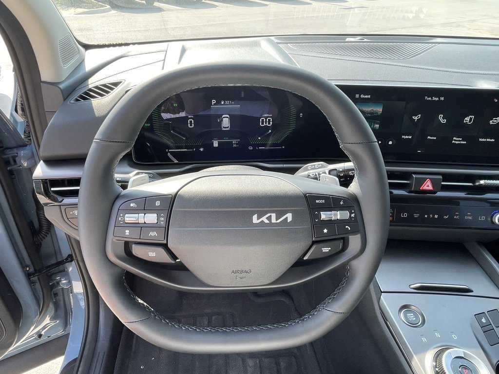 New 2026 Kia Sportage EX image 11