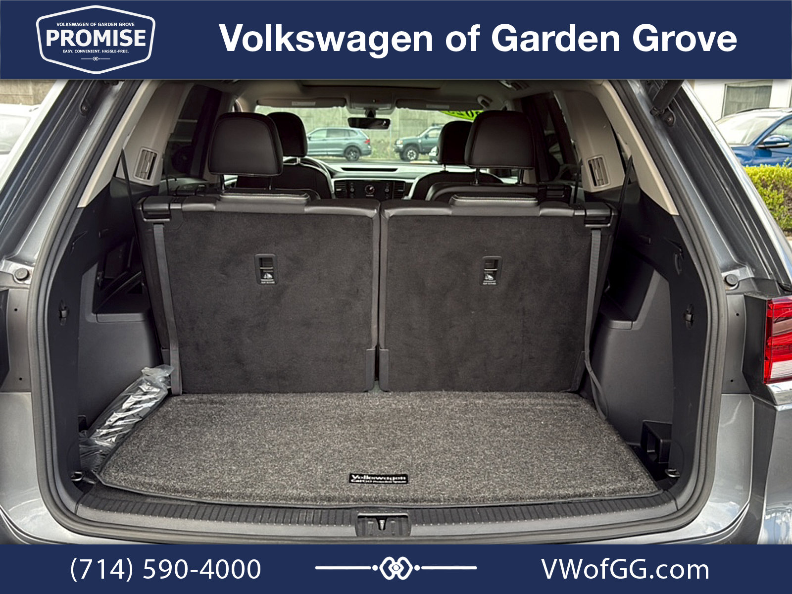 Used 2023 Volkswagen Atlas SE w/ Panoramic Sunroof Package FWD image 11