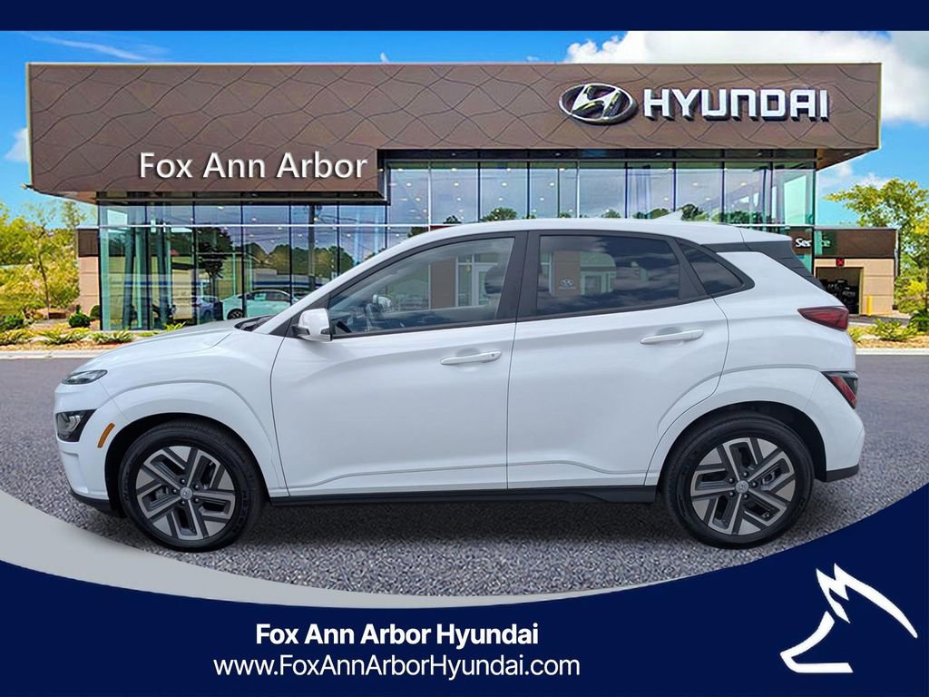 Certified 2023 Hyundai Kona Limited w/ Cargo Package FWD image 2