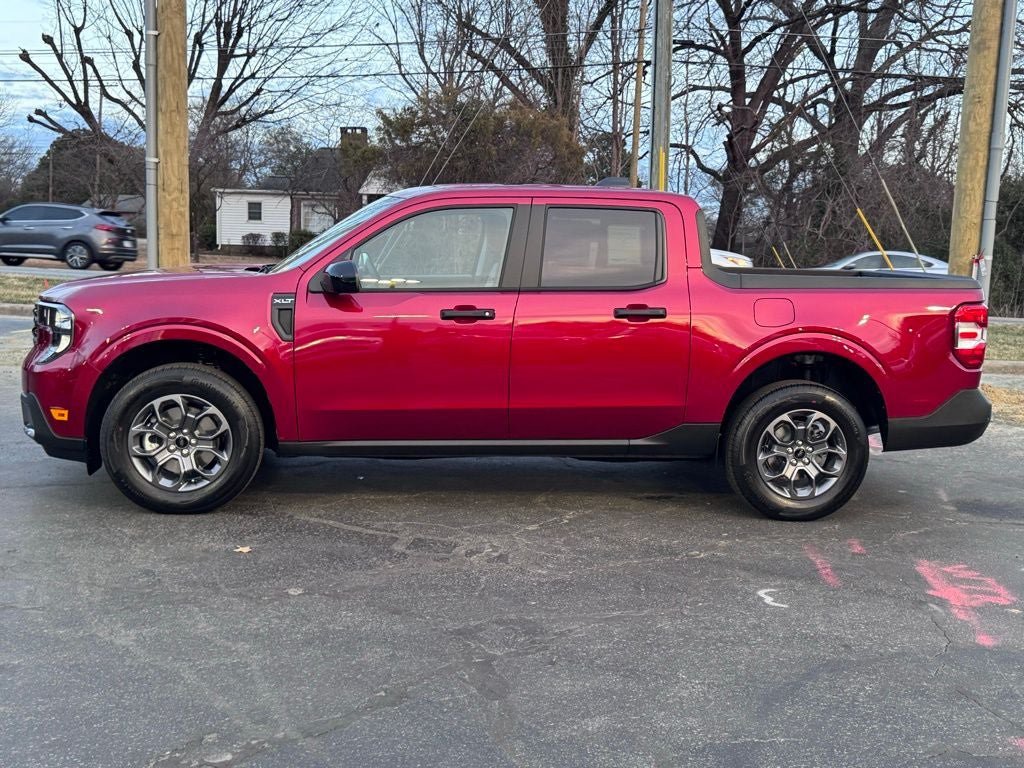 New 2026 Ford Maverick XLT w/ XLT Luxury Package AWD/4WD image 3