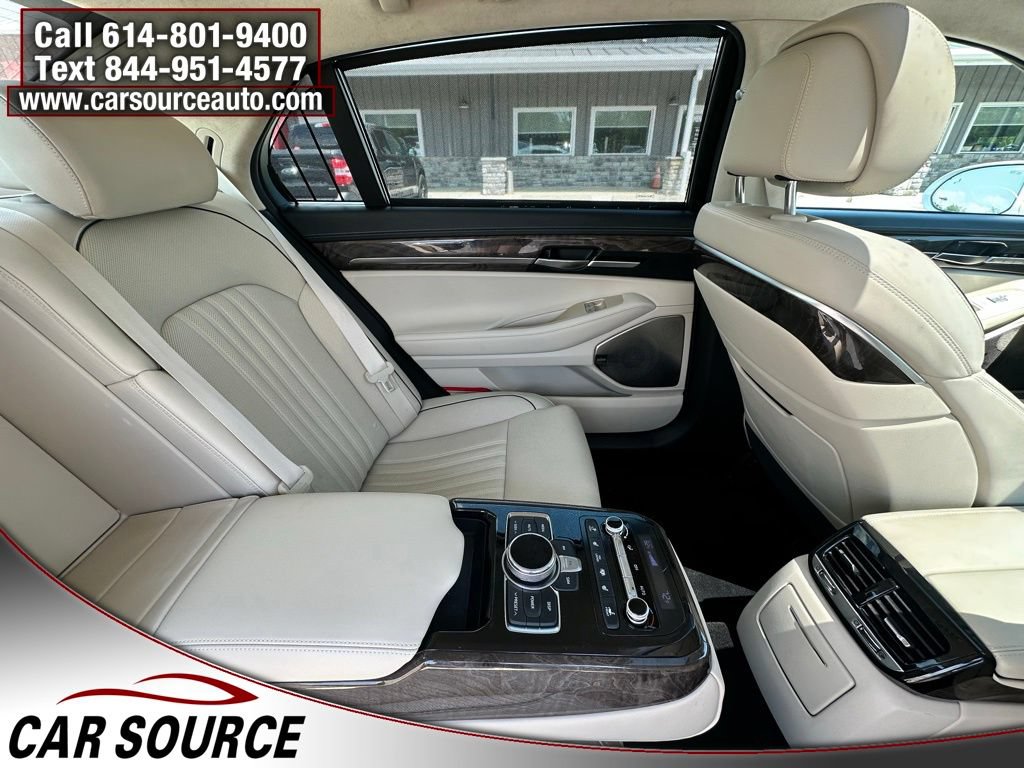 Used 2019 Genesis G90 3.3T Premium AWD/4WD image 26