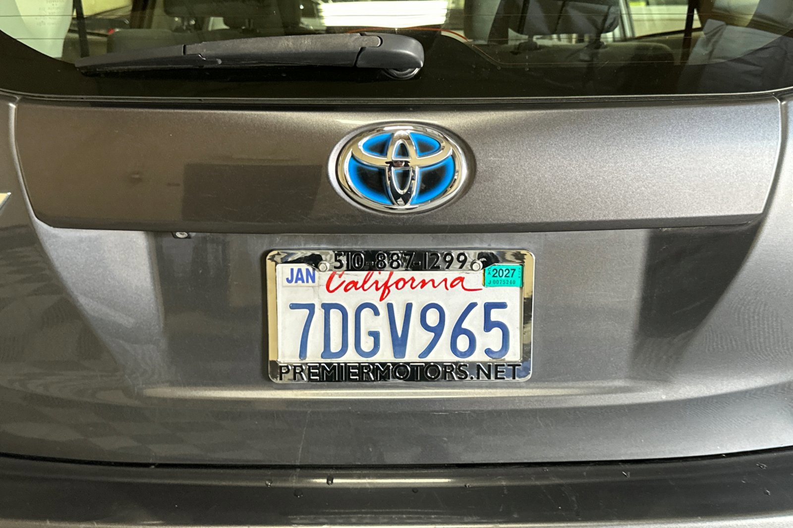 Used 2014 Toyota Prius V Three FWD image 46