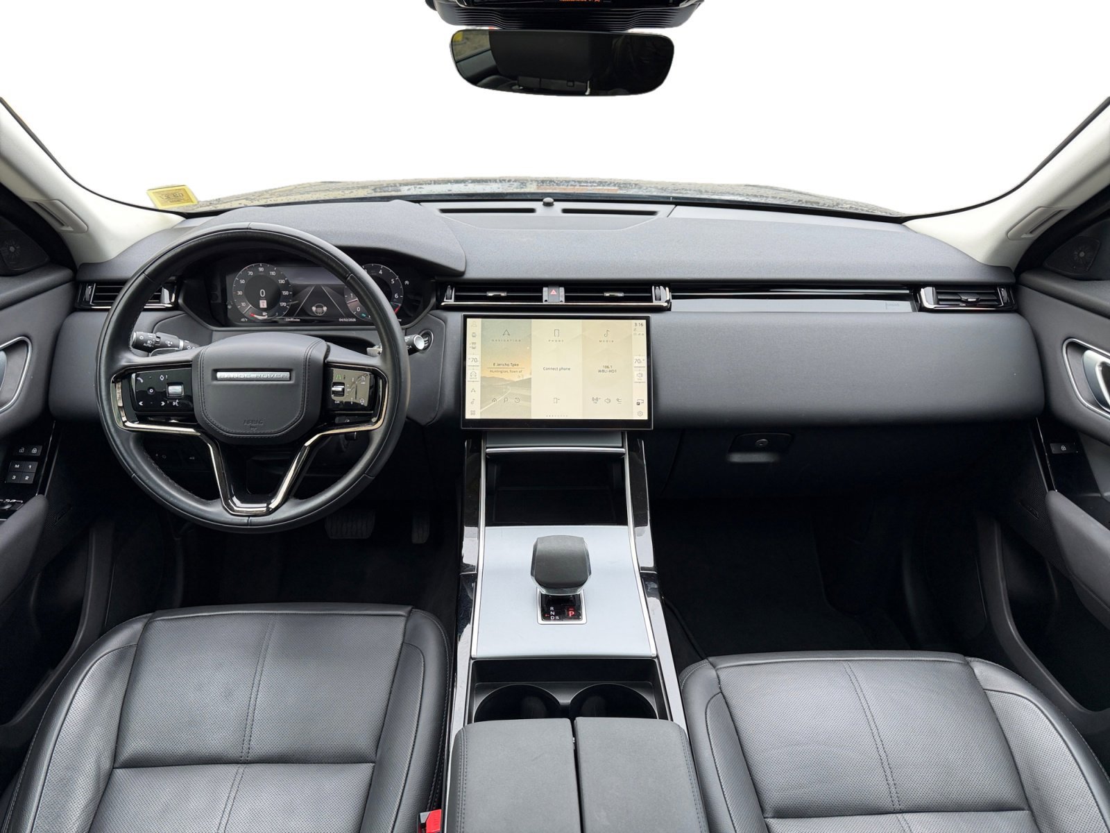 Used 2024 Land Rover Range Rover Velar S AWD/4WD image 19