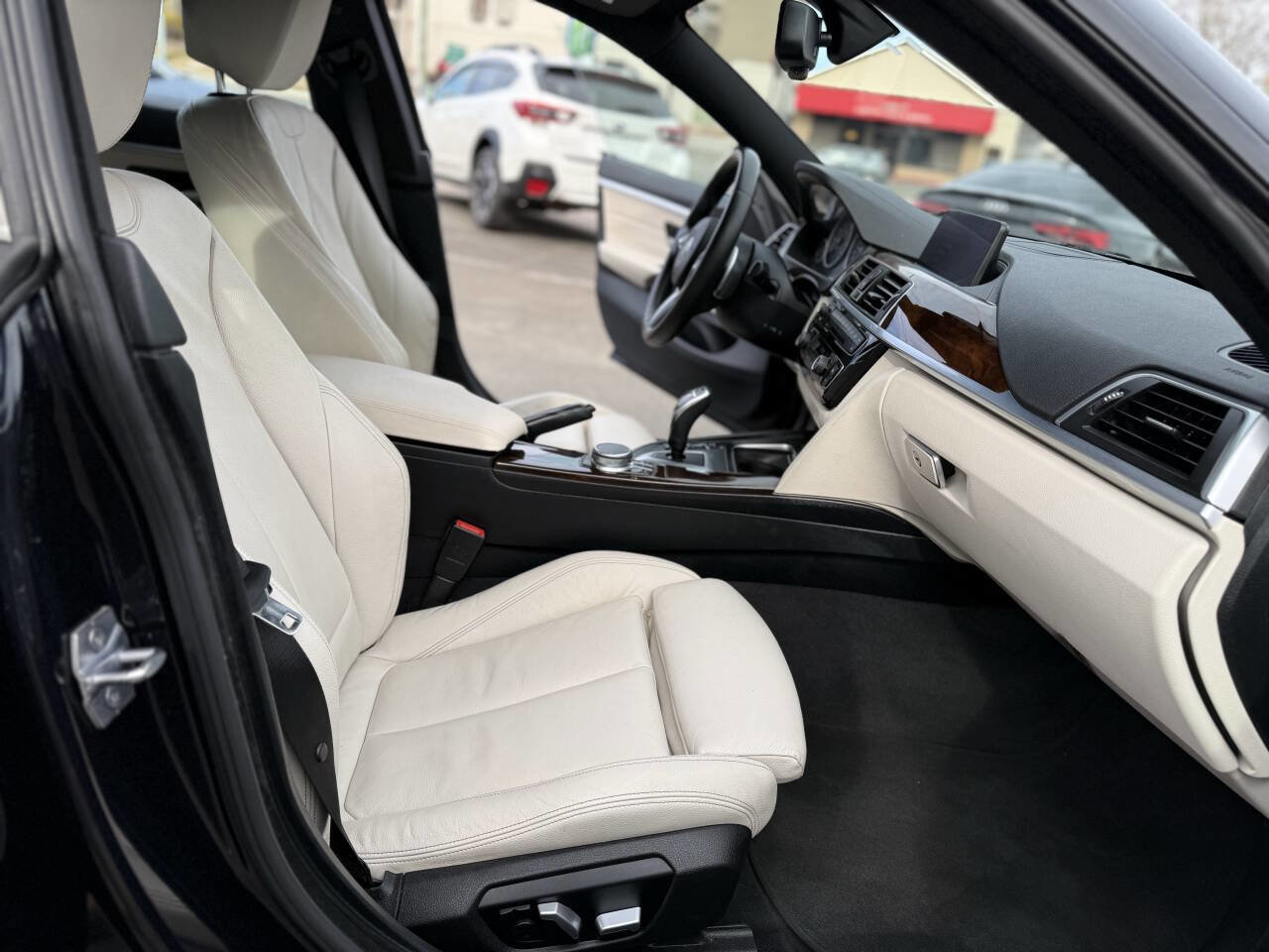 Used 2019 BMW 440i Gran Coupe xDrive image 23