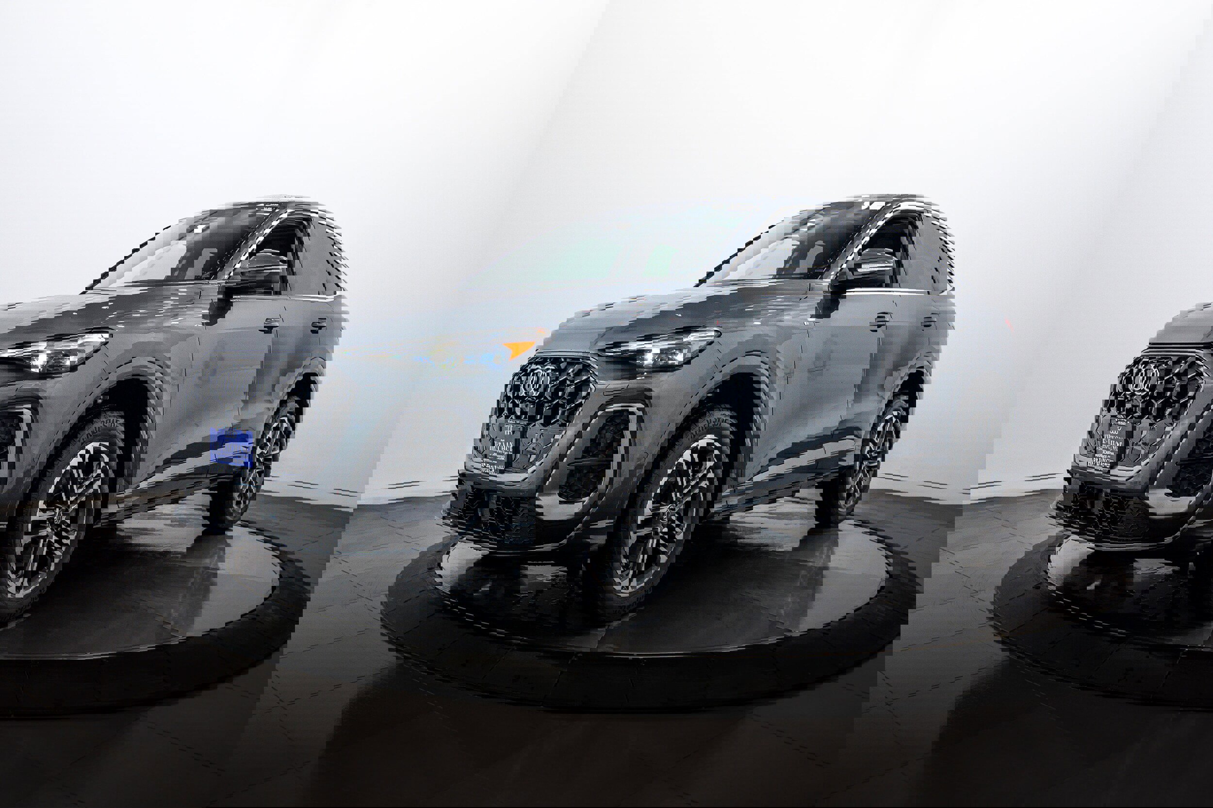 Certified 2025 Audi Q5 Premium Plus w/ Premium Plus image 6