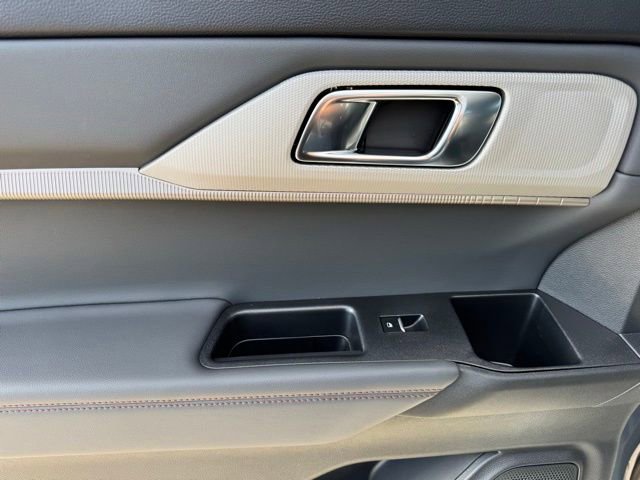 New 2026 Ford Explorer Active image 15