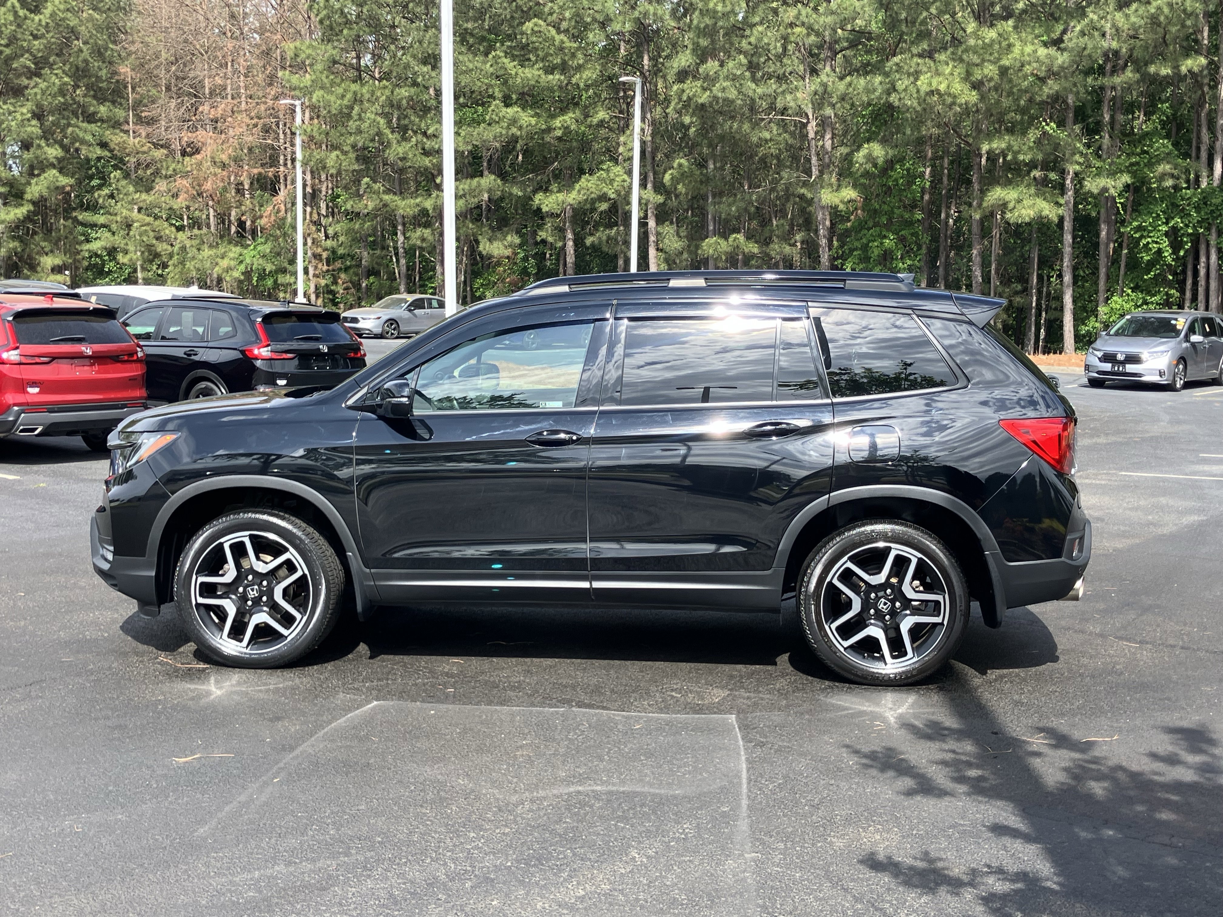 Used 2023 Honda Passport Elite image 7