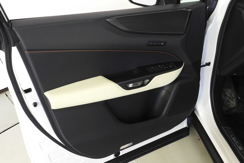 Used 2022 Lexus NX 350 AWD w/ Vision Package image 11
