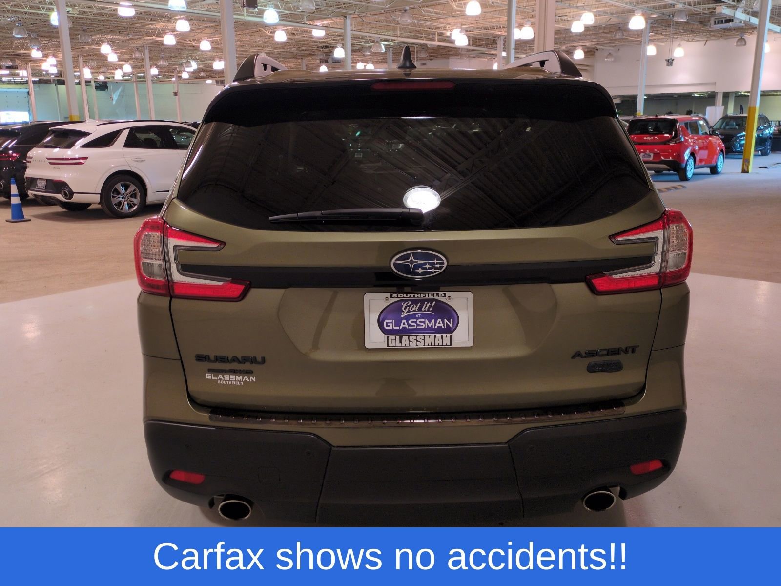 Certified 2025 Subaru Ascent Bronze Edition w/ Onyx Package AWD/4WD image 4