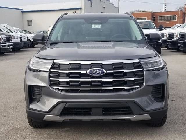 New 2026 Ford Explorer Active image 8