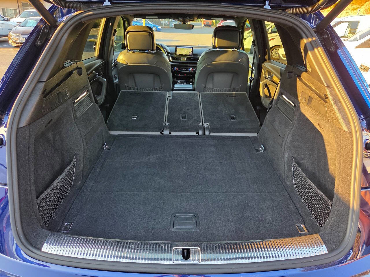 Used 2018 Audi SQ5 Prestige w/ Prestige Package image 22