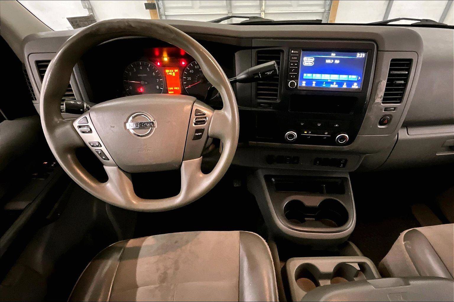 Used 2019 Nissan NV 2500 SV image 6