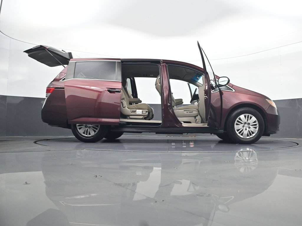 Used 2014 Honda Odyssey LX image 35