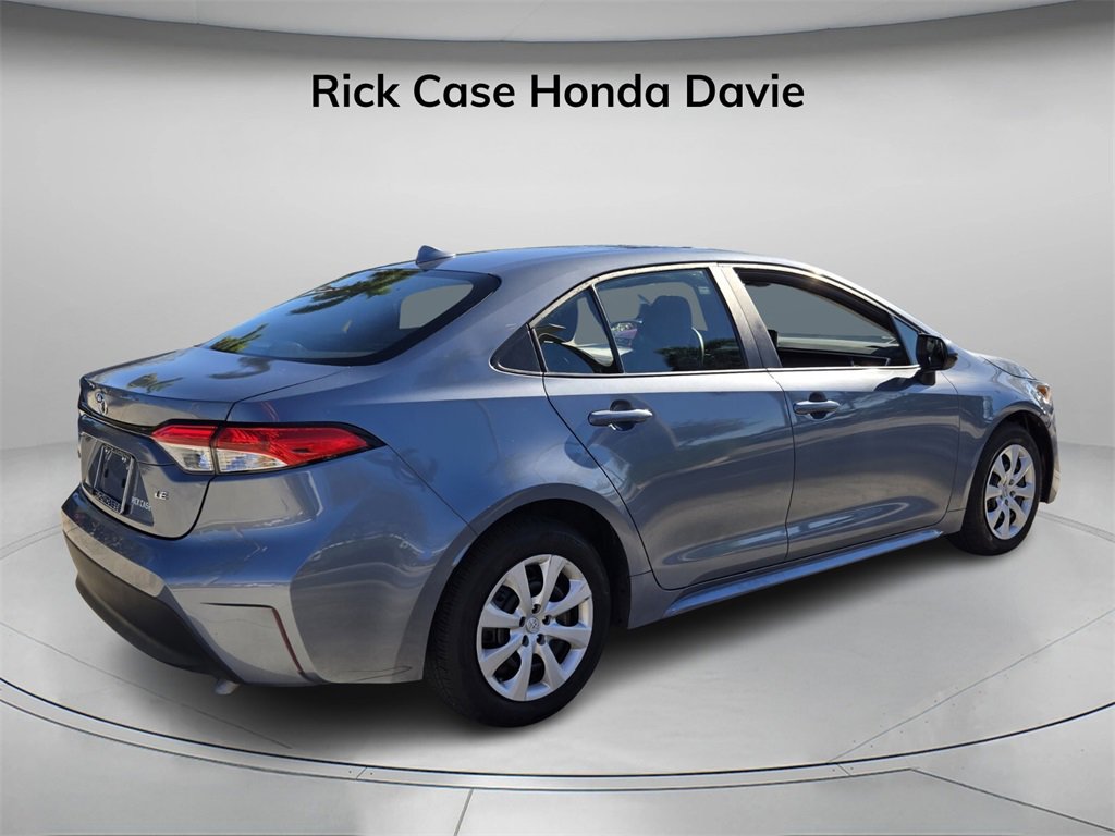 Used 2024 Toyota Corolla LE image 7