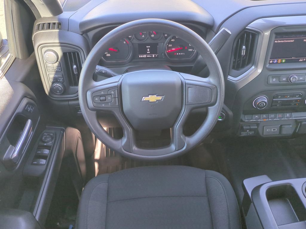 Used 2025 Chevrolet Silverado 1500 Custom image 15