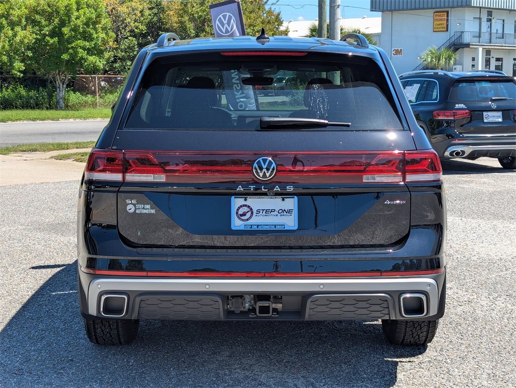 New 2026 Volkswagen Atlas Peak Edition image 6