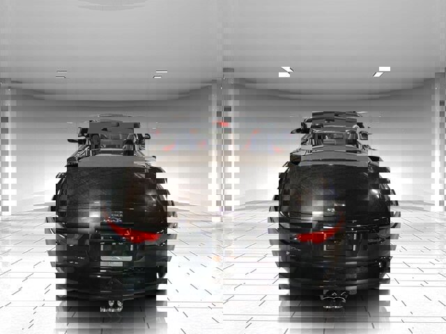 Used 2014 Jaguar F-TYPE Convertible image 22