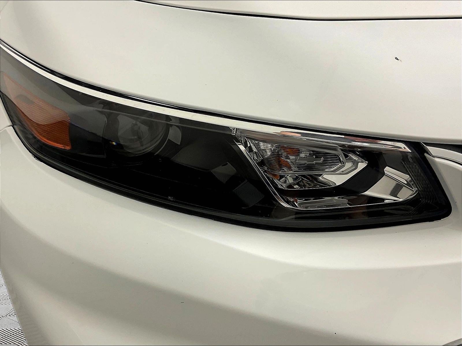Used 2018 Chevrolet Malibu LS FWD image 31