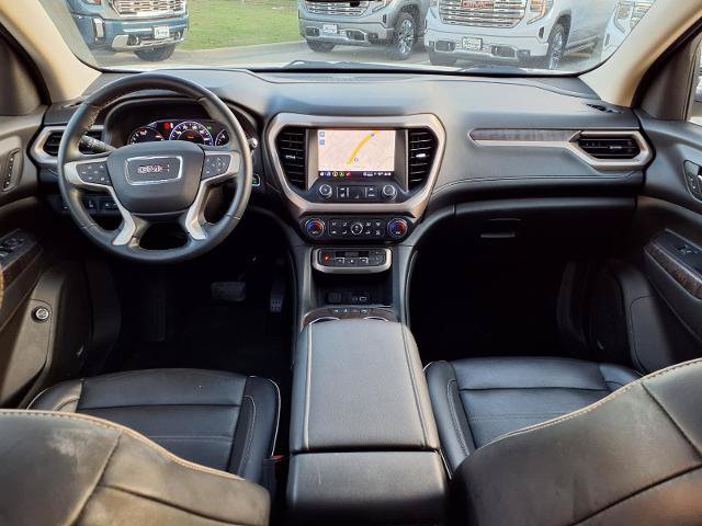 Used 2023 GMC Acadia Denali w/ Denali Ultimate Package AWD/4WD image 4